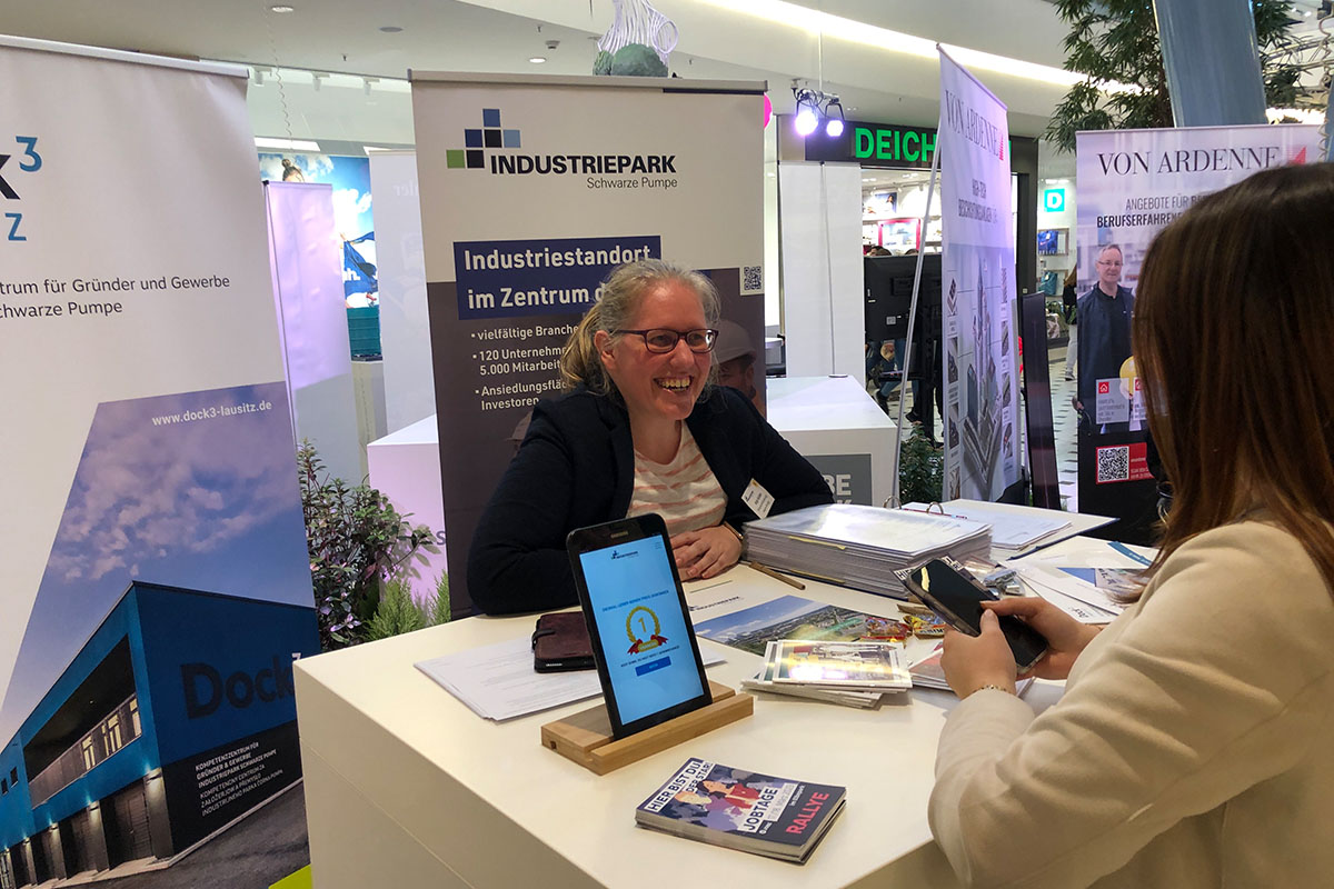 Das Team der ASG Spremberg auf der Messe Jobtage in Dresden