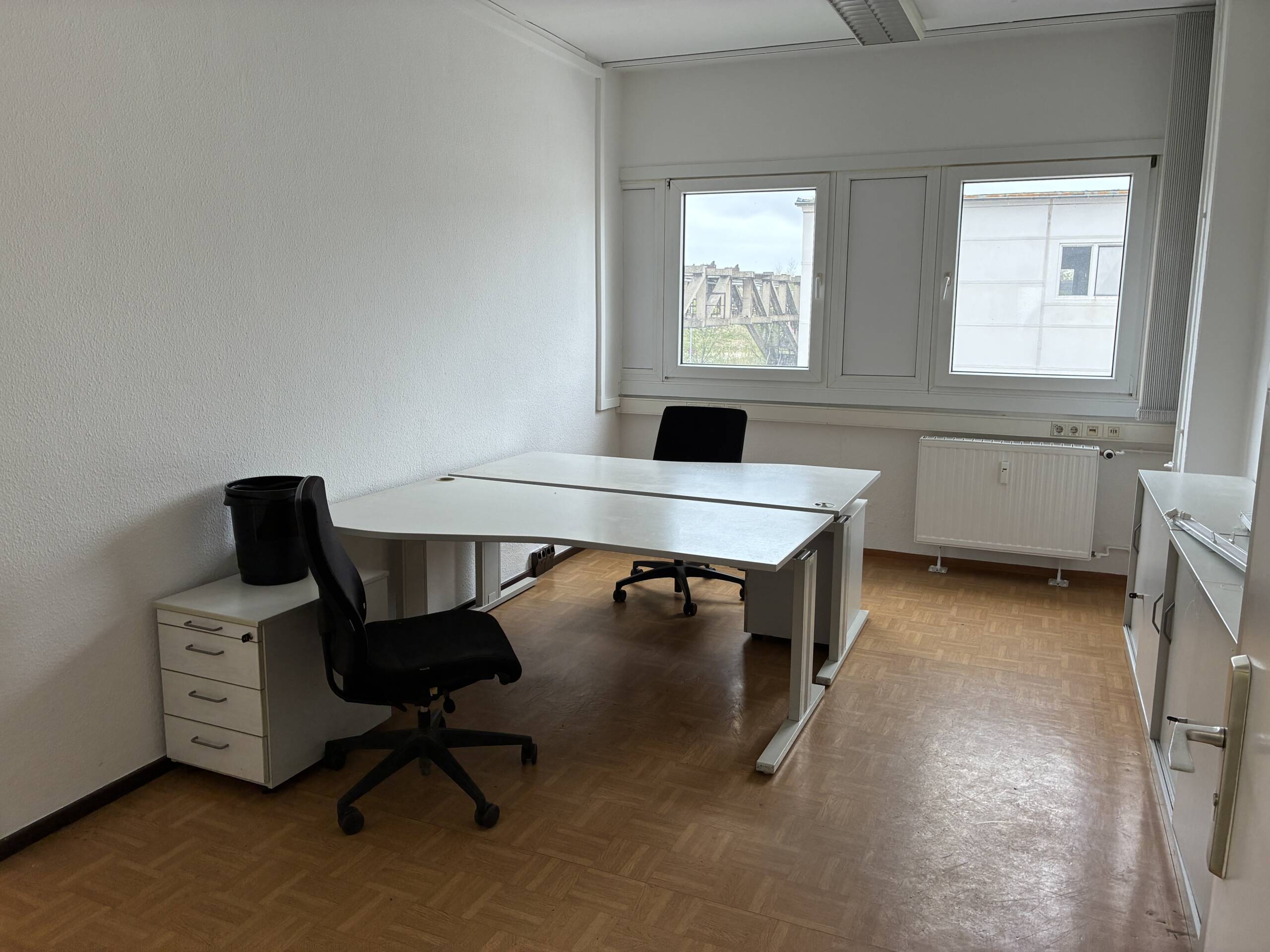 Büro im 1. Obergeschoss des KGG 2 im Industriepark Schwarze Pumpe.